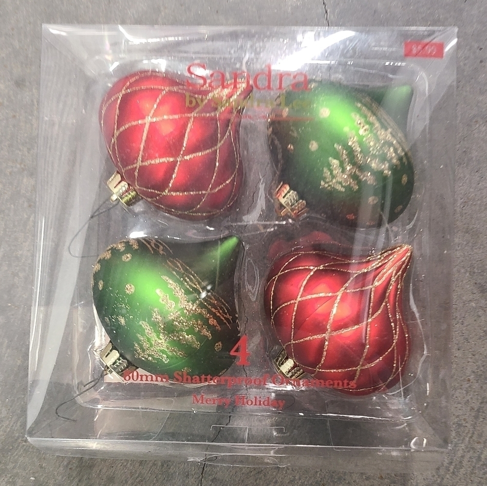 SANDRA by Sandra Lee ornaments